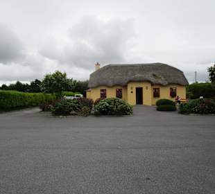  Thatch Cottage Restaurant