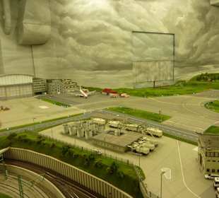 Knuffingen - Airport