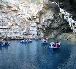  Höhle von Melissani