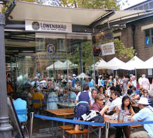 Deutscher Pub "Löwenbräu Keller"