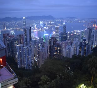 Ausblick Victoria Peak bei Nacht