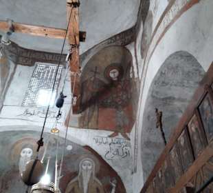 In einer der Kirchen