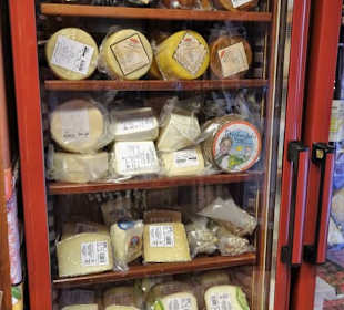 Im Feinkostgeschäft La Bottega dei Sapori