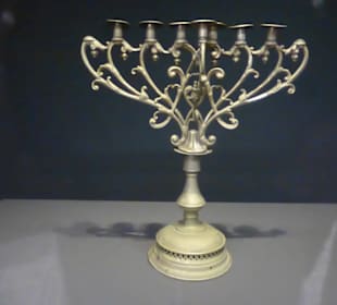 Libeskind-Bau - Leuchter