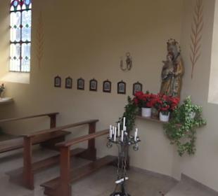 Friedhofskapelle Dettingen