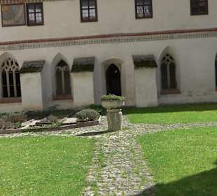 Benediktinerkloster mit Klosterkirche