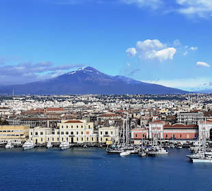 Hafen Catania