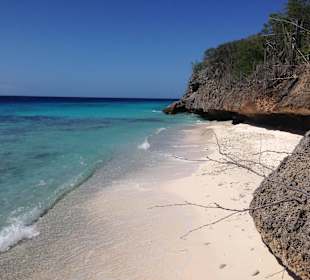 Playa Hulu Curacao