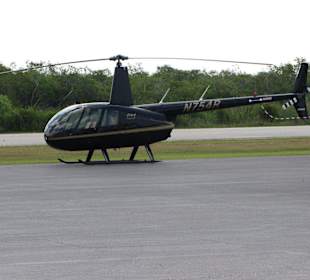 Helikopter am Marco Island Executive Airport