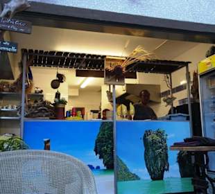 Blick auf die offene Küche des Restaurants