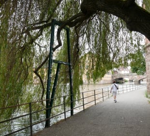 Langsam geht es zu  Schleusen für die Boote
