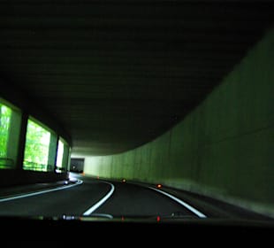 Im Sicherheitstunnel