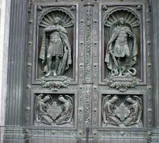 Über der Eingangstür