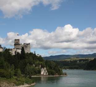 Okolica - zamek w Niedzicy