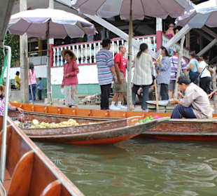 Treiben auf dem Markt
