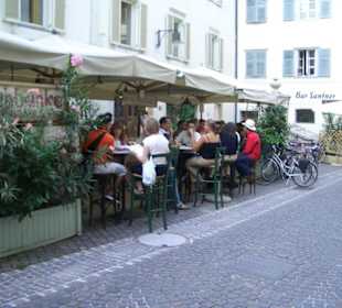 Fischbänke in Bozen