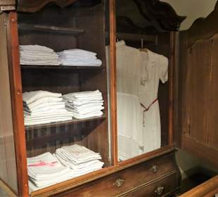 Rundgang durch die Ausstellung des Museums