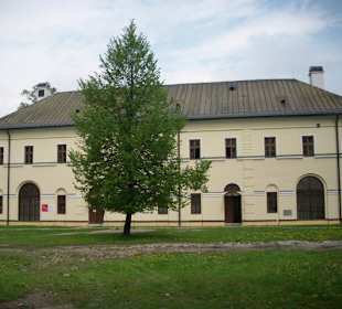 Verwaltung und Museum