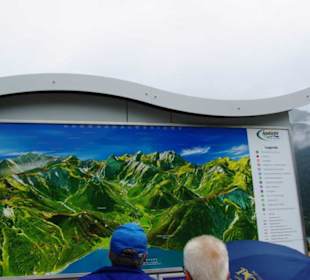 Wanderkarten direkt am See