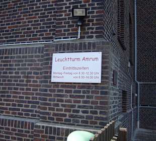 Am großen Amrumer Leuchtturm !