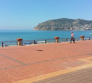 Promenade 2 Minuten vom Arsi Hotel entfernt 