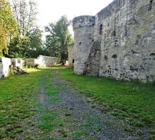 Im Graben der Burg Königsberg