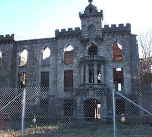 Elmhurst Hospital Center