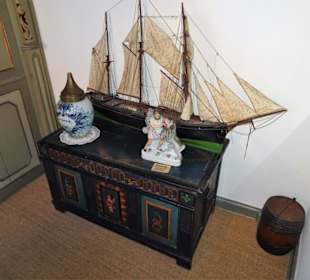 Rundgang durch die Museumsräume des Hauses Samson