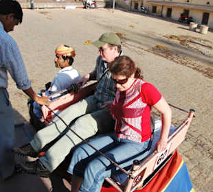 Elefantenritt zum Fort