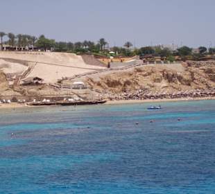 Ein langer Abstieg zum Strand