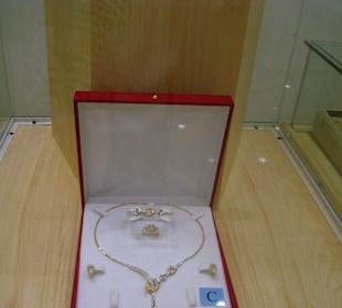 Alles Gute befindet sich hinter Glas