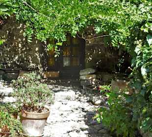 Rundgang durch die Altstadt von Eus