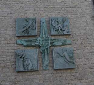 Katholische Kirche St. Petrus Lustnau