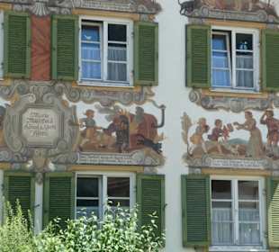 Lüftlmalereien am Hänsel und Gretel Haus