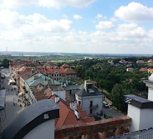 Widok z wieży widokowej Bramy Opatowskiej