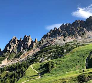 Wandern Selva di Val Gardena