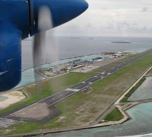 Landebahn Hule Hule aus dem Wasserflugzeug gesehen