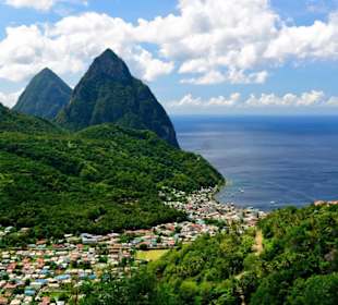 Deux Pitons