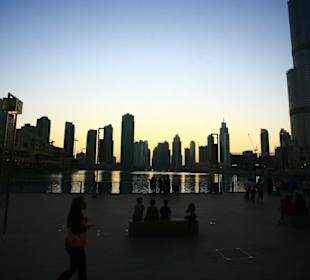 Skyline mit Sonnenuntergang