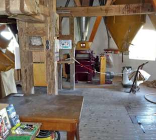 Rundgang durch die rote Mühle