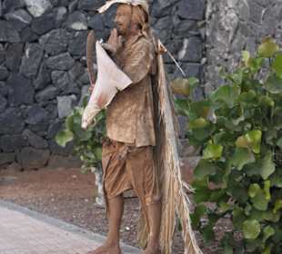 Lebende Statue am Strand