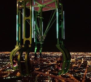 Rollercoaster na szczycie wieży