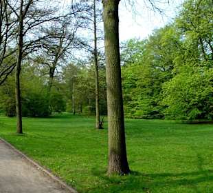 Panoramablick im Übergang zum englischen Parkteil