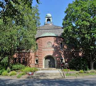 Die historische Kapelle des Friedhofs