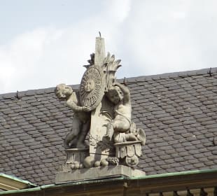 Neues Schloß