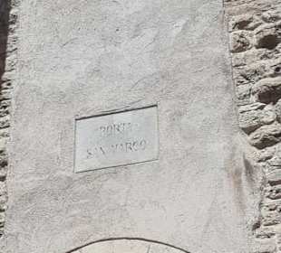 Andere Seite vom Tor