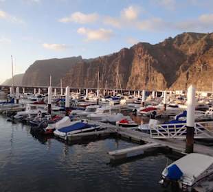 Marina w Los Gigantes