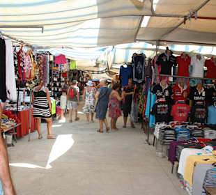 Direkt am Hotel - der Sidemarkt