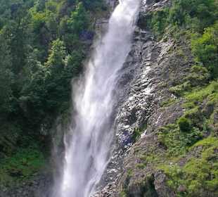 Mit 97m Fallhöhe der größte Wasserfall Südtirols
