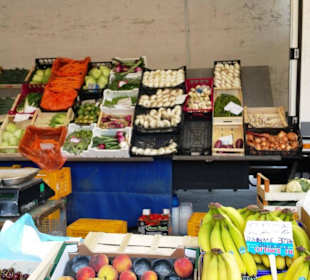Obst-Gemüseverkauf